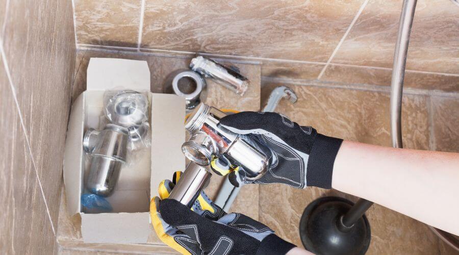 Expert tile roof repair services in Strasburg, OH